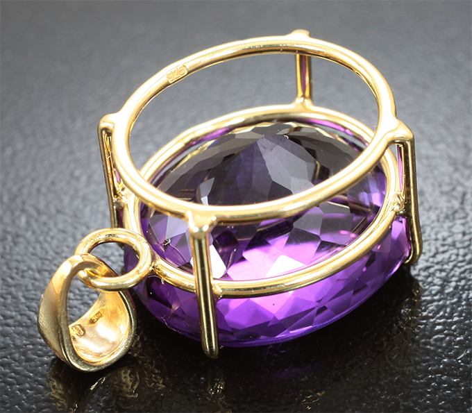 Кулон с чистейшим уругвайским аметистом 19,41 карата