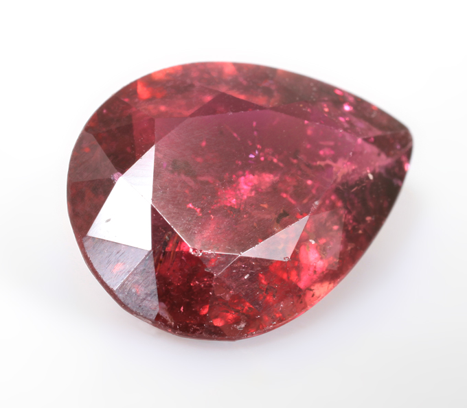 Рубеллит турмалин 4,9 карата