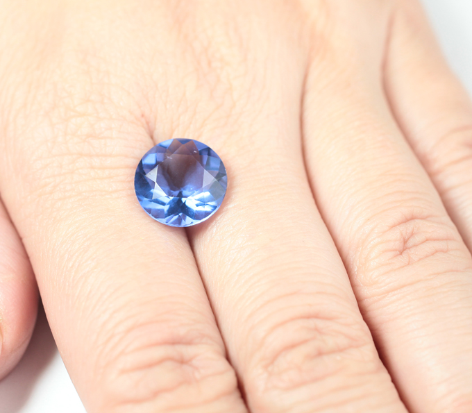 Флюорит со сменой цвета 6,53 карата