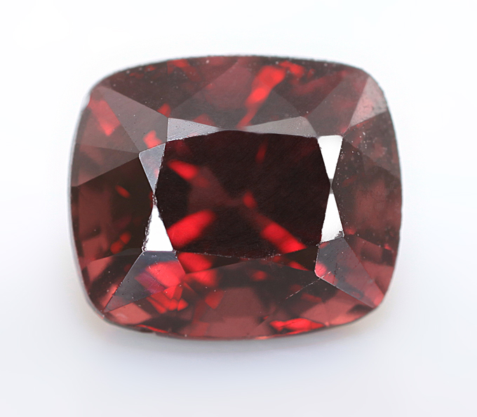 Красная шпинель 1,2 карата