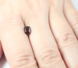 Пурпурновато-красная шпинель 1,03 карата