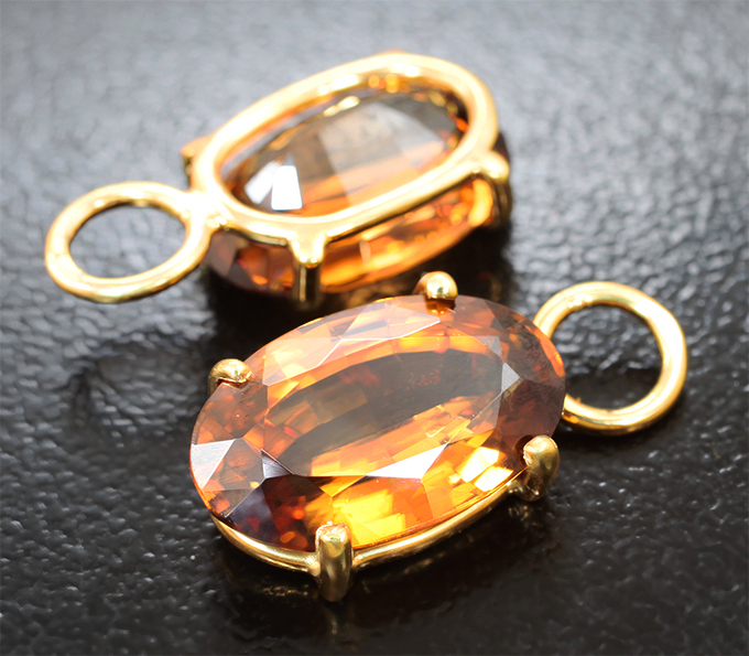 Подвесы для серег с крупными золотисто-желтыми цирконами 11,38 карата