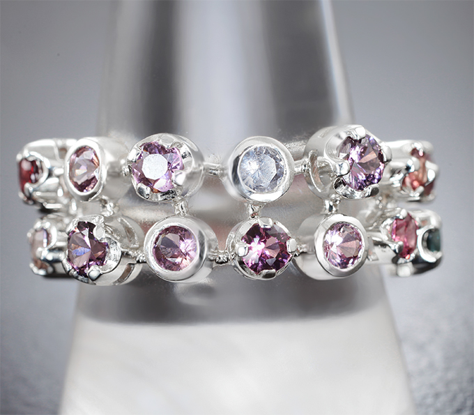 Кольцо с разноцветными шпинелями 3,55 карата