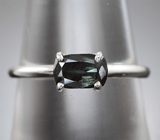 Кольцо с редким гранатом со сменой цвета 0,9 карата Серебро 925