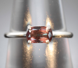 Кольцо с редким гранатом со сменой цвета 0,9 карата Серебро 925
