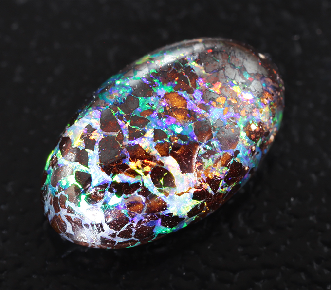 Кольцо с австралийским болдер опалом 1,55 карата