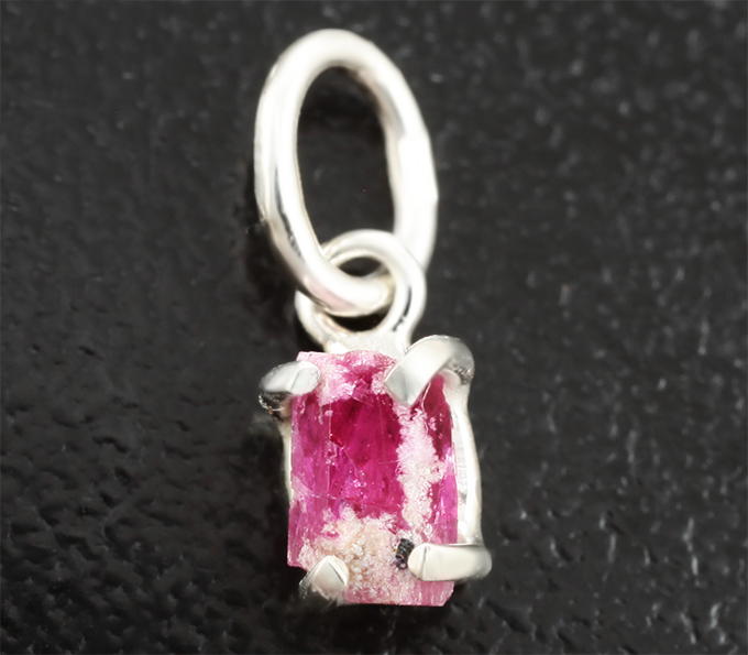 Серебро 925 Кулон с биксбитом 0,43 карата