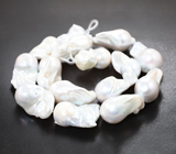 Набор из 15 крупных кремово-белых морских жемчужин на нити 498,12 карата