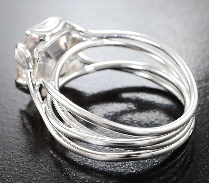 Кольцо с чистейшим морганитом 4,65 карата