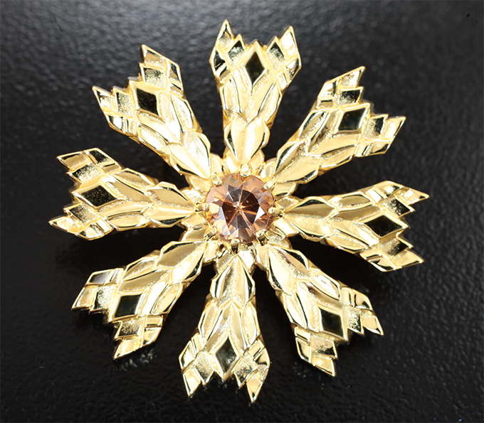 Серебро 925 Брошь/кулон с андалузитом 0,98 карата