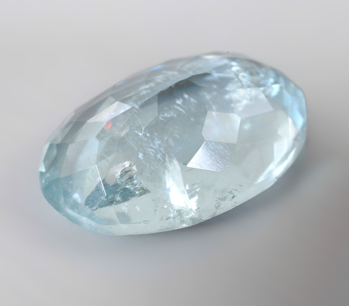 Насыщенный аквамарин 6,74 карата