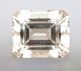 Пастельно-желтый крупный скаполит 8,86 карата