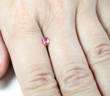 Топовый цвет! "Неоновая" розовая шпинель 0,31 карата