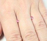 Пара "неоновых" розовых шпинелей 0,28 карата