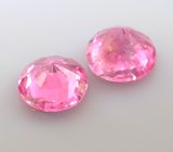 Пара "неоновых" розовых шпинелей 0,62 карата