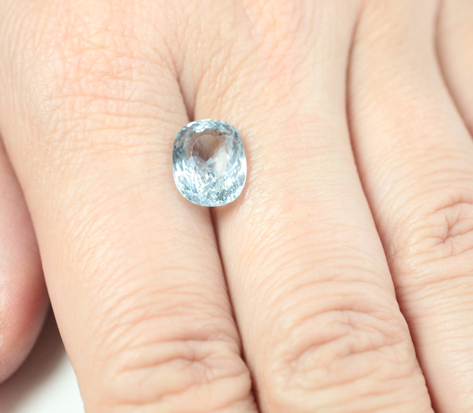 Насыщенный аквамарин 3,44 карата