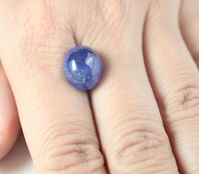 Насыщенный танзанит 9,84 карата