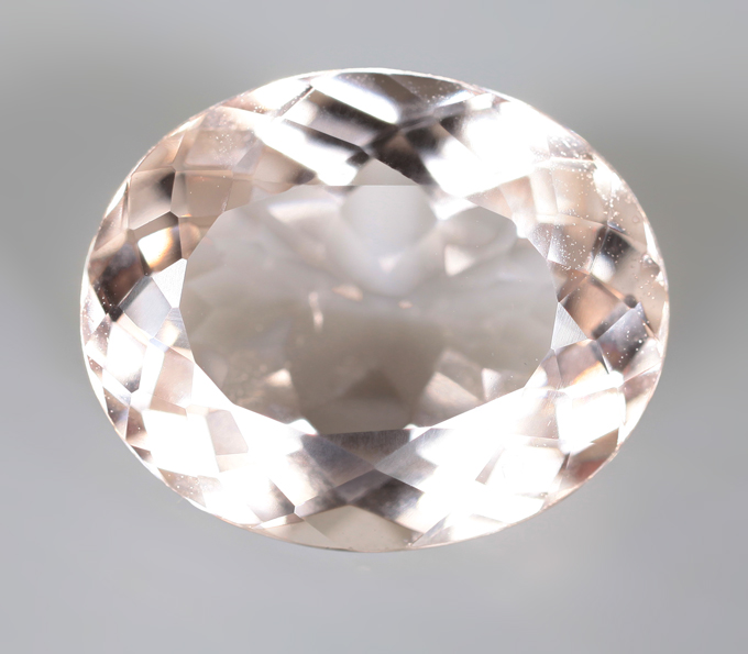 Морганит высокой чистоты 4,02 карата