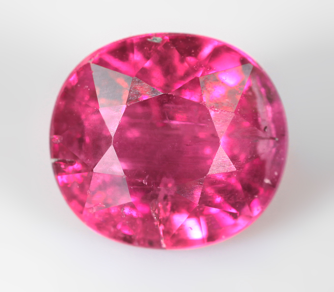 Топовый цвет! "Неоновый" рубеллит турмалин 1,88 карата