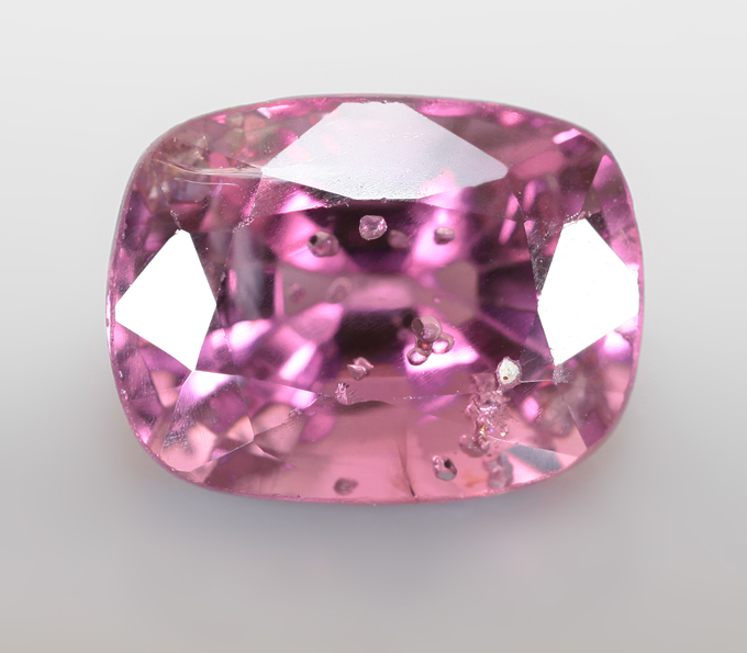 Пурпурная шпинель 1,84 карата