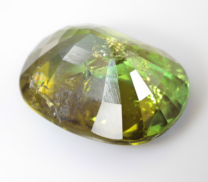 Полихромный турмалин 4,93 карата