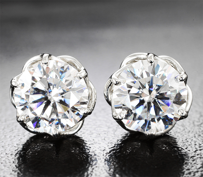 Серебро 925 Пусеты с муассанитами 3,65 карата