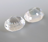 Пара ограненных лунных камней 2,37 карата