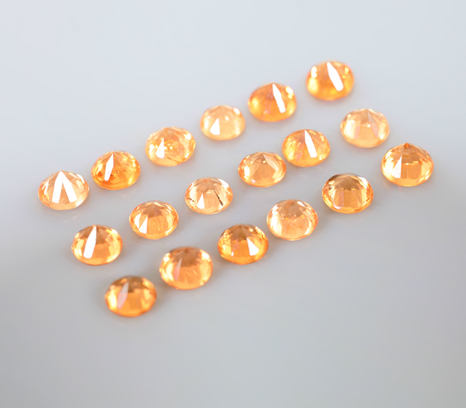 Набор из 18 спессартинов гранатов 2,53 карата