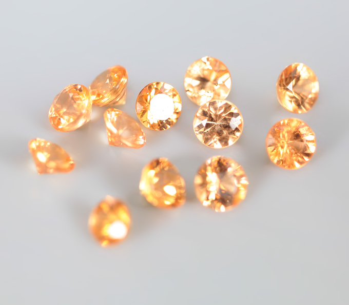 Набор из 12 спессартинов гранатов 2,32 карата