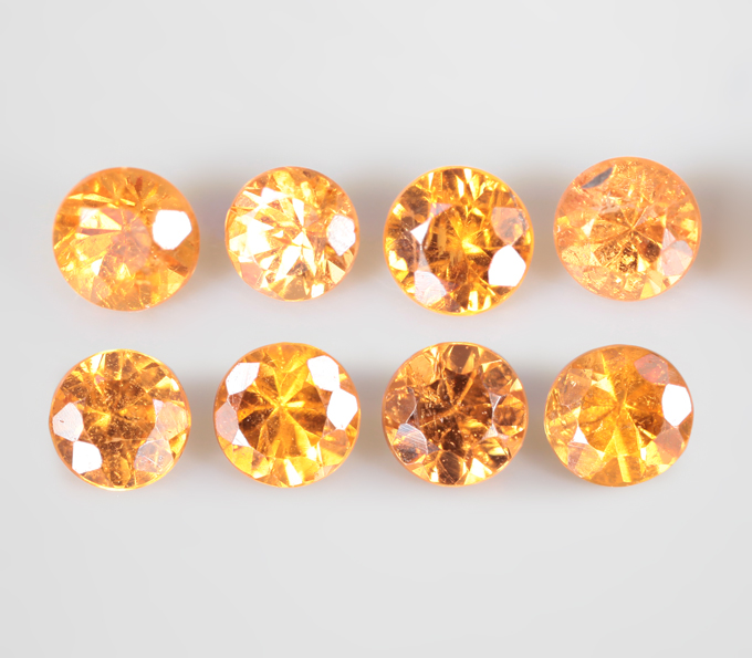 Набор из 8 спессартинов гранатов 1,42 карата