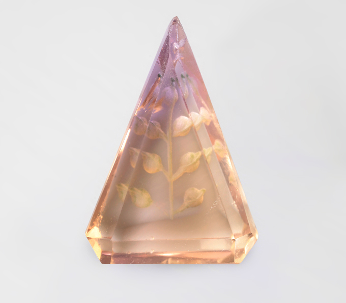 Резной аметрин 7,12 карата