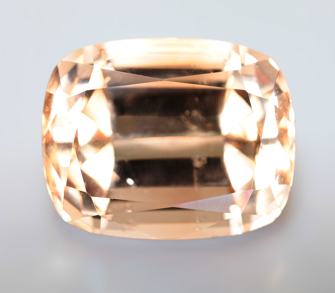 Без облагораживания! Крупный империал топаз высокой чистоты 34,45 карата