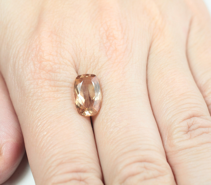 Андезин 4,05 карата