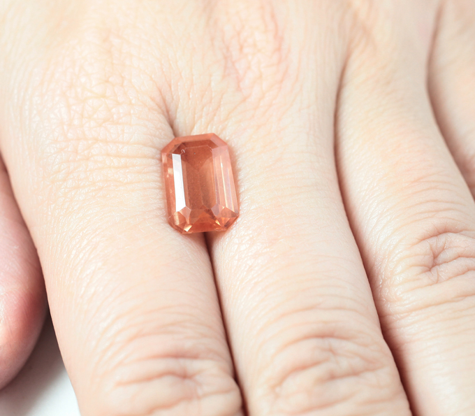 Андезин 4,02 карата