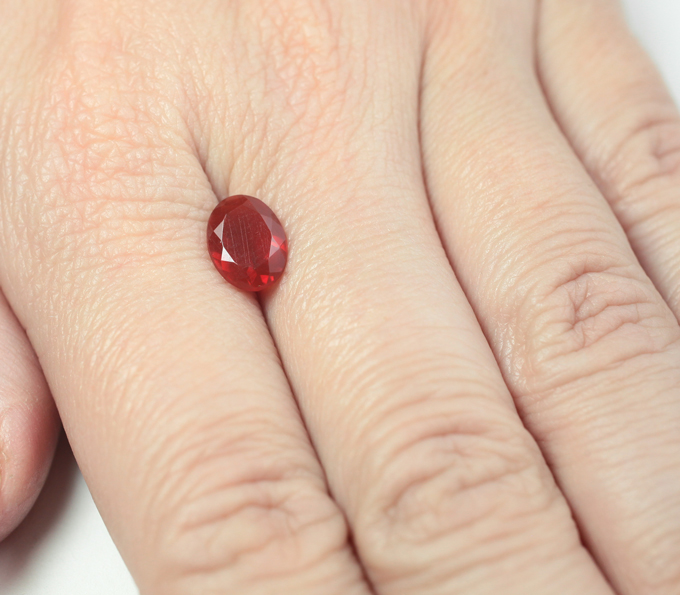 Мексиканский ограненный "огненный" опал 1,16 карата