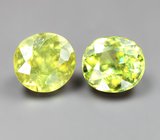 Пара желтовато-зеленых сфенов 2,17 карата