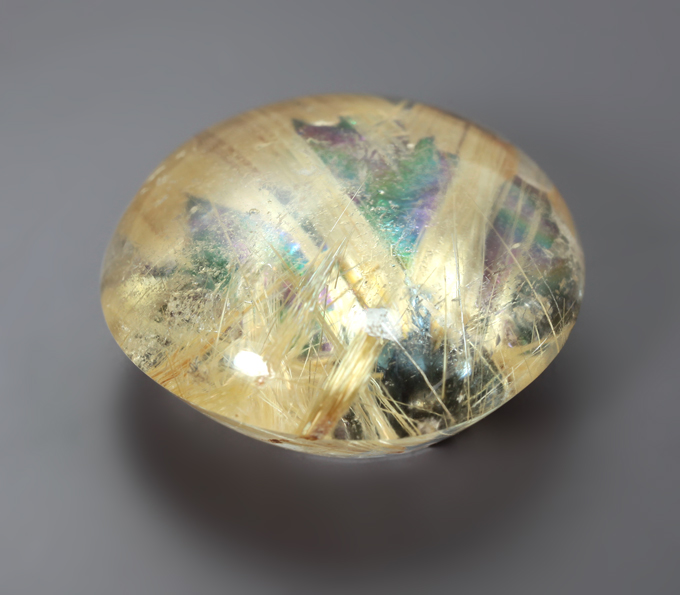 Крупный рутиловый кварц 15,6 карата