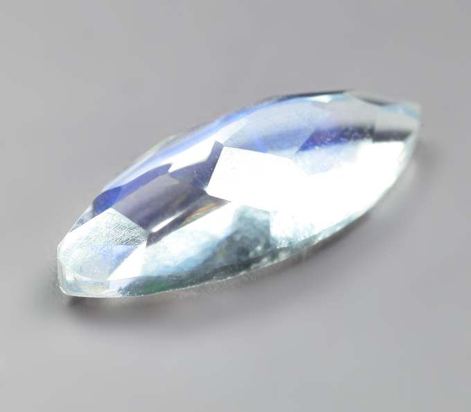 Ограненный лунный камень 1,14 карата