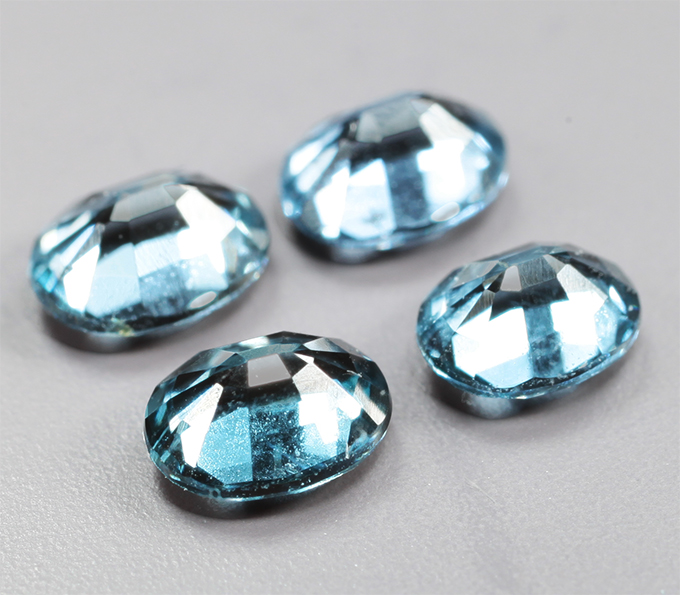 Редкий набор из 4 синих шпинелей 0,92 карата