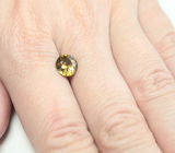 Чистейший ярко-желтый циркон 2,37 карата