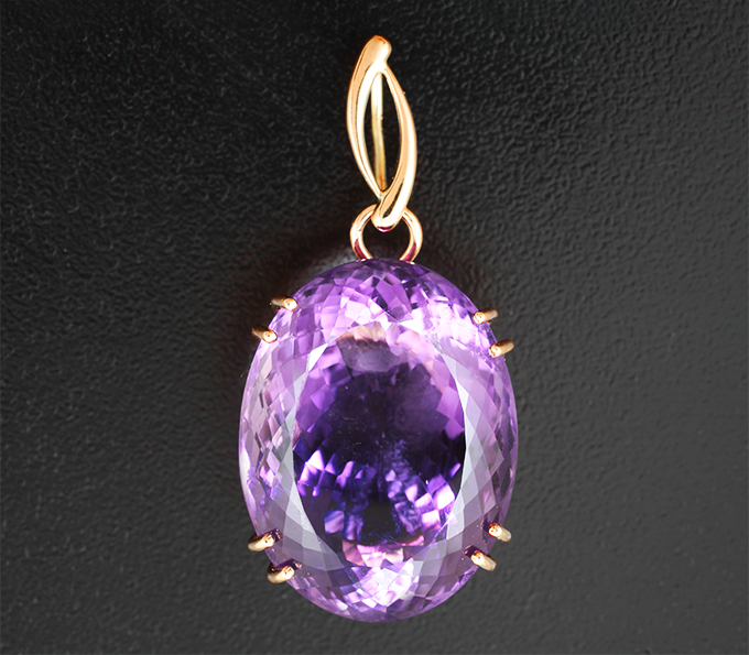 Золото Кулон с аметистом 56,09 карата