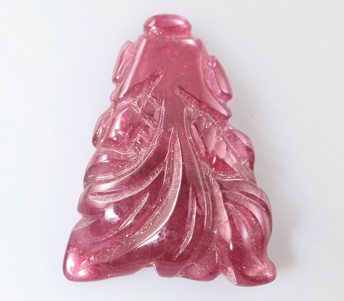 Резной рубеллит турмалин 2,89 карата