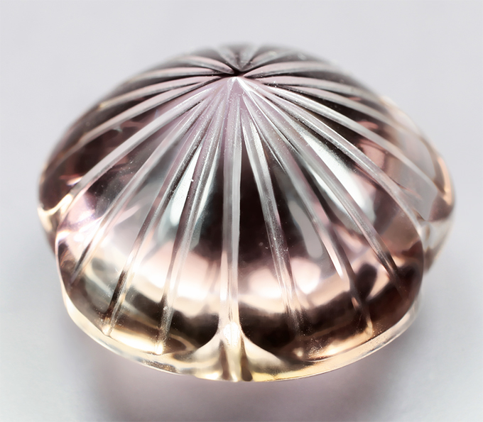 Чистейший резной аметрин 17,01 карата