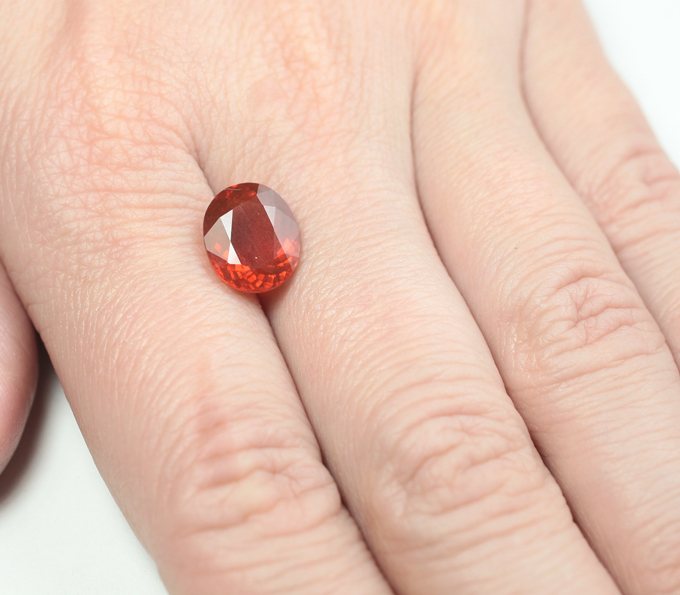 Мексиканский ограненный "огненный" опал 2,48 карата