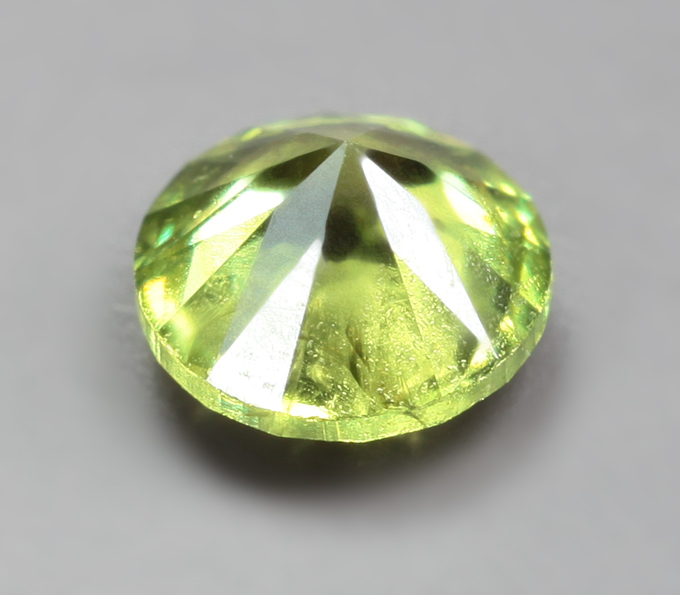 Уральский демантоид 0,32 карата