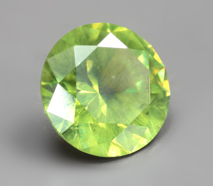 Уральский демантоид 0,77 карата