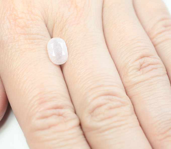 Пастельно-розовый медьсодержащий турмалин 2,54 карата