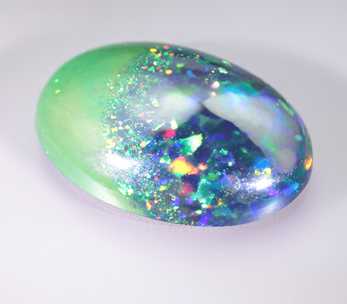 Кристаллический черный опал 1,6 карата