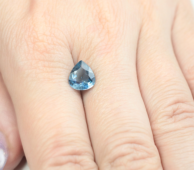 Редкий синий турмалин 1,82 карата