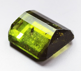 Крупный травянисто-зеленый турмалин 6,09 карата